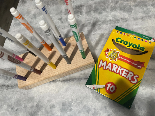 Marker holder (for skinny markers) / Crayola Marker Keeper / Crayola / Markers