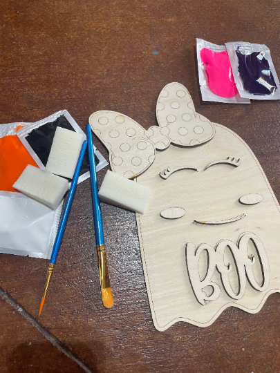 BOO ghost/ unfinished DIY paint kit / unfinished wood / door hanger